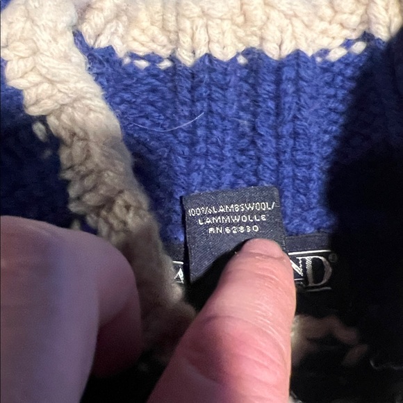 Lands End vintage lambswool sweater. Woman’s size L 14-16. - Picture 4 of 8